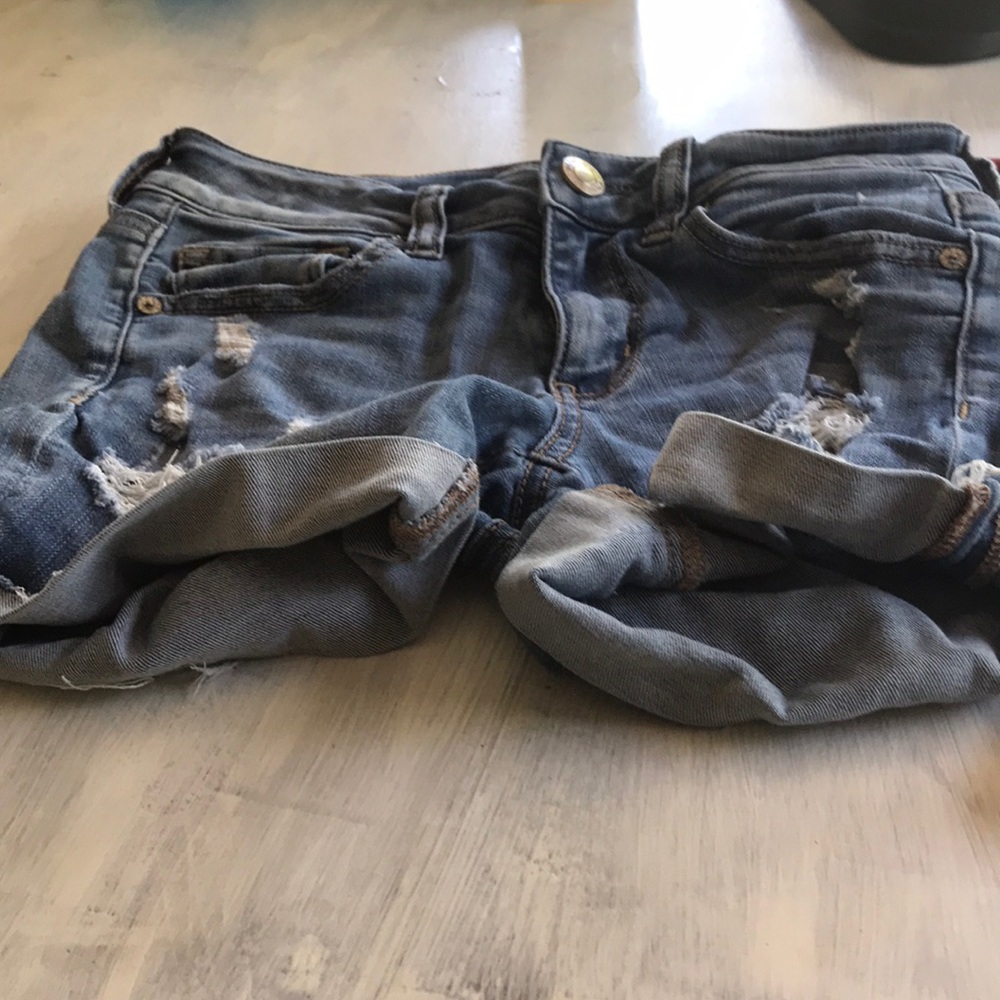 American eagle shorts size 2 ripped  super stretch